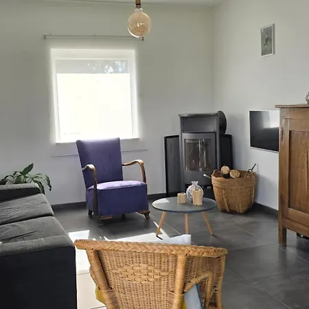 Maison Des Voisins * Tavigny