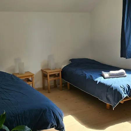 Maison Des Voisins Feriehus