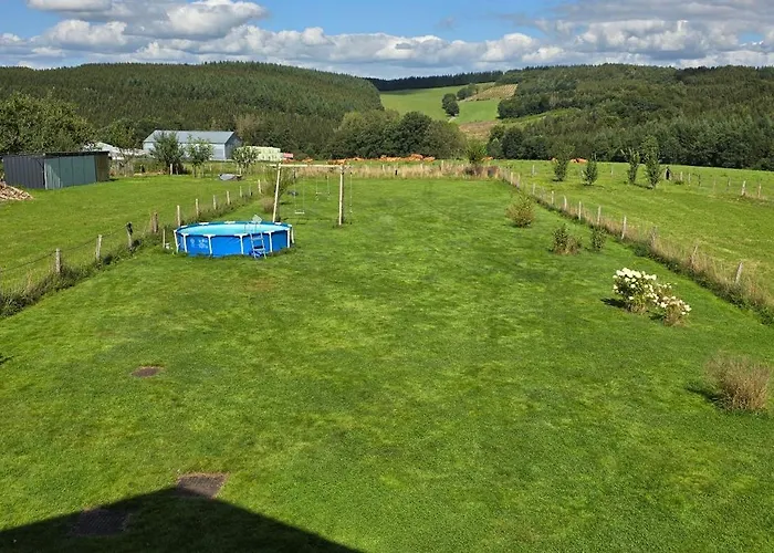 Maison Des Voisins Holiday home *